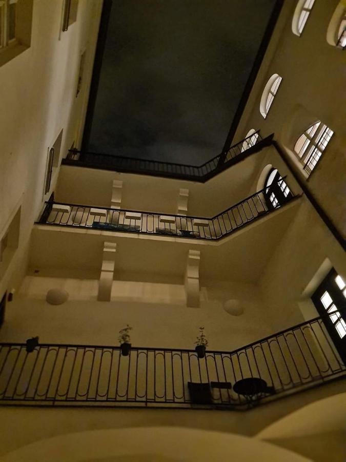 Laxmi Happy Home In Historical Πράγα Εξωτερικό φωτογραφία
