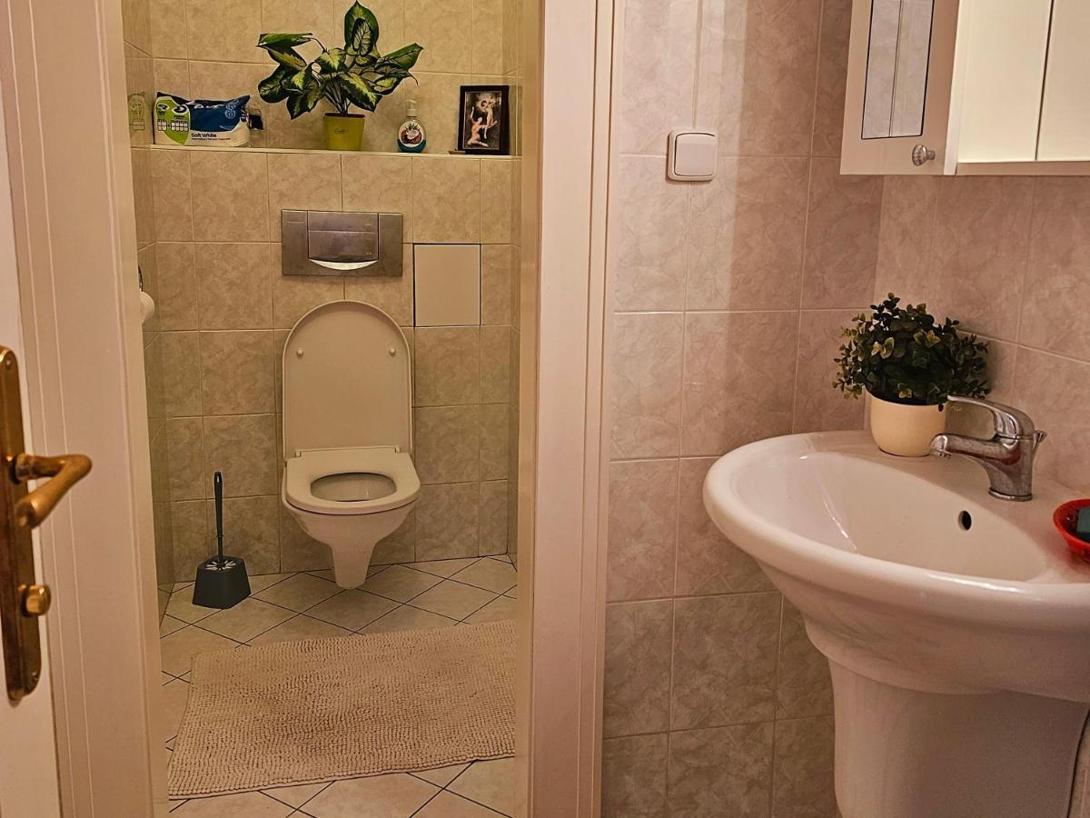 Laxmi Happy Home In Historical Πράγα Εξωτερικό φωτογραφία